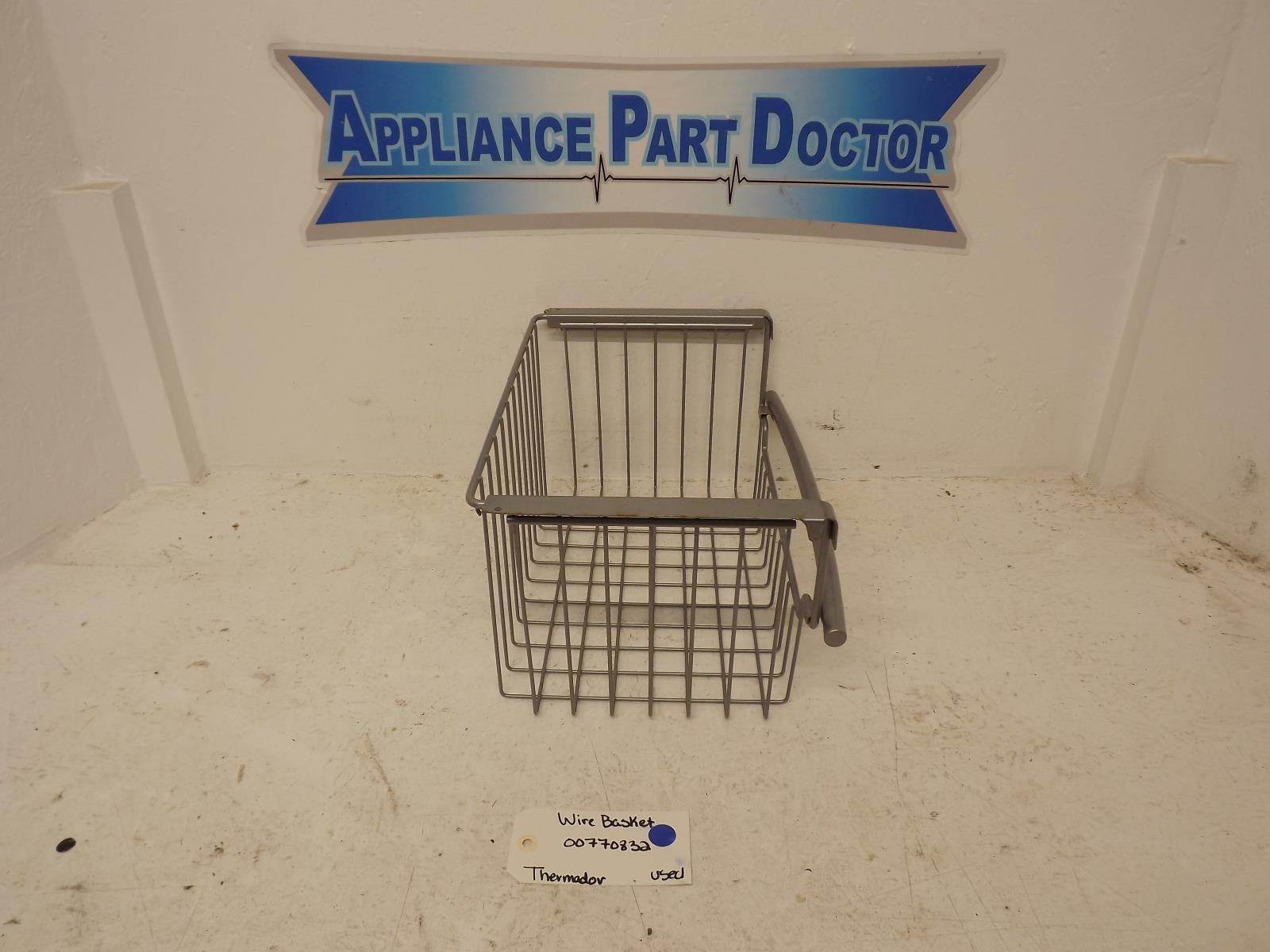 Thermador Refrigerator 00770832 Wire Basket Used Thermador Refrigerator 00770832 Wire Basket Used